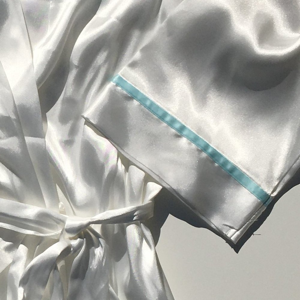 🔥Satin Bridal Wrap Robe😍 - Picture 8 of 9